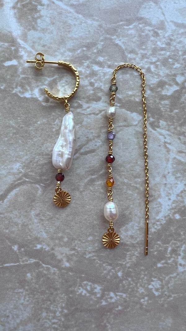 Pearl & crystal earrings