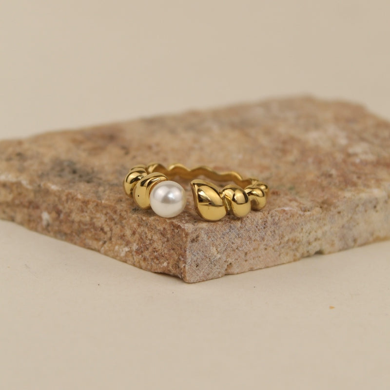 AC Rings